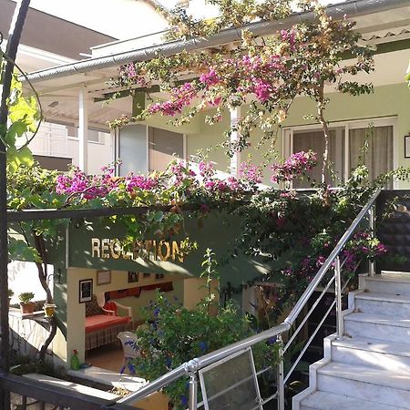 Guzelcamlı Zeus Apart Pansiyon מראה חיצוני תמונה