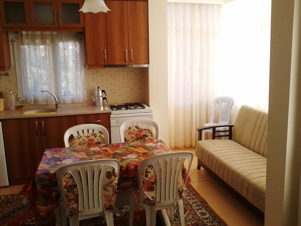 Guzelcamlı Zeus Apart Pansiyon מראה חיצוני תמונה