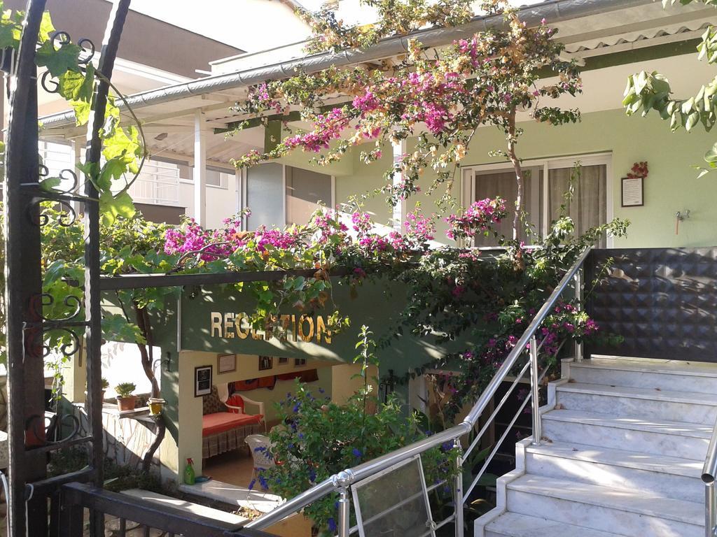 Guzelcamlı Zeus Apart Pansiyon מראה חיצוני תמונה
